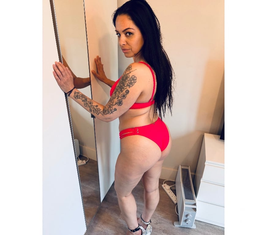 Escorts Brent Kenton Station - Brent - Photos for Amira new here x Kenton x