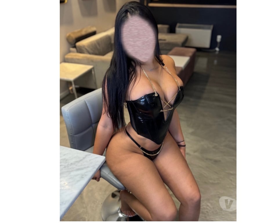 Escorts Lincolnshire North East Lincolnshire - Photos for Stunning Brunette