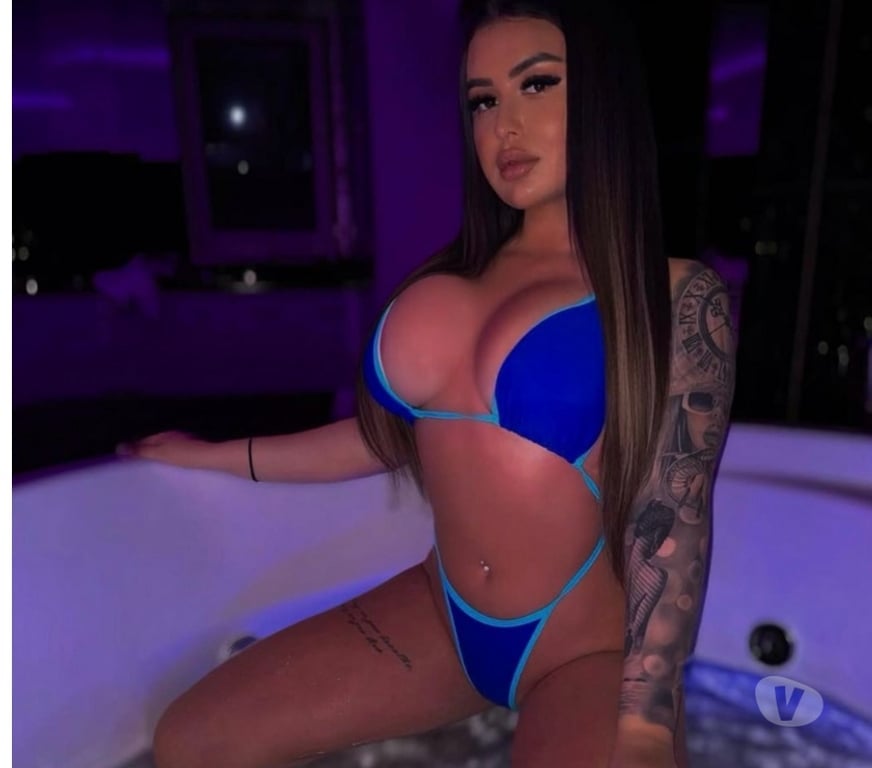 Escorts North West London Harrow - Photos for 🎊the best party in the world🎊