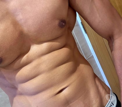 Gay escorts Liverpool City Centre Liverpool - Photos for Magic hands offering a sensual experience