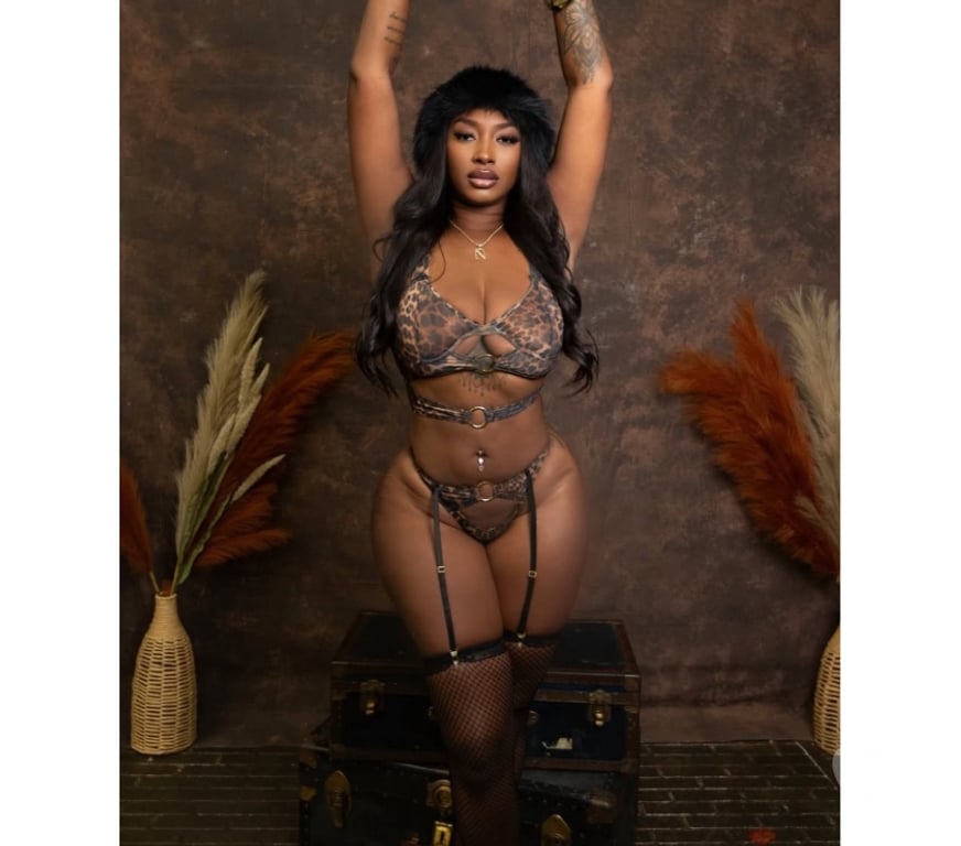 Escorts East London Aldgate East - East London - Photos for 🇧🇷🔥BELLA I will be your best company🇧🇷🔥