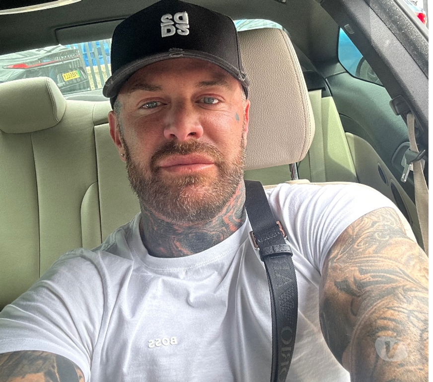  Gay massage Leicestershire Leicester - Photos for Mr Murdz, Tatt’d, Masc