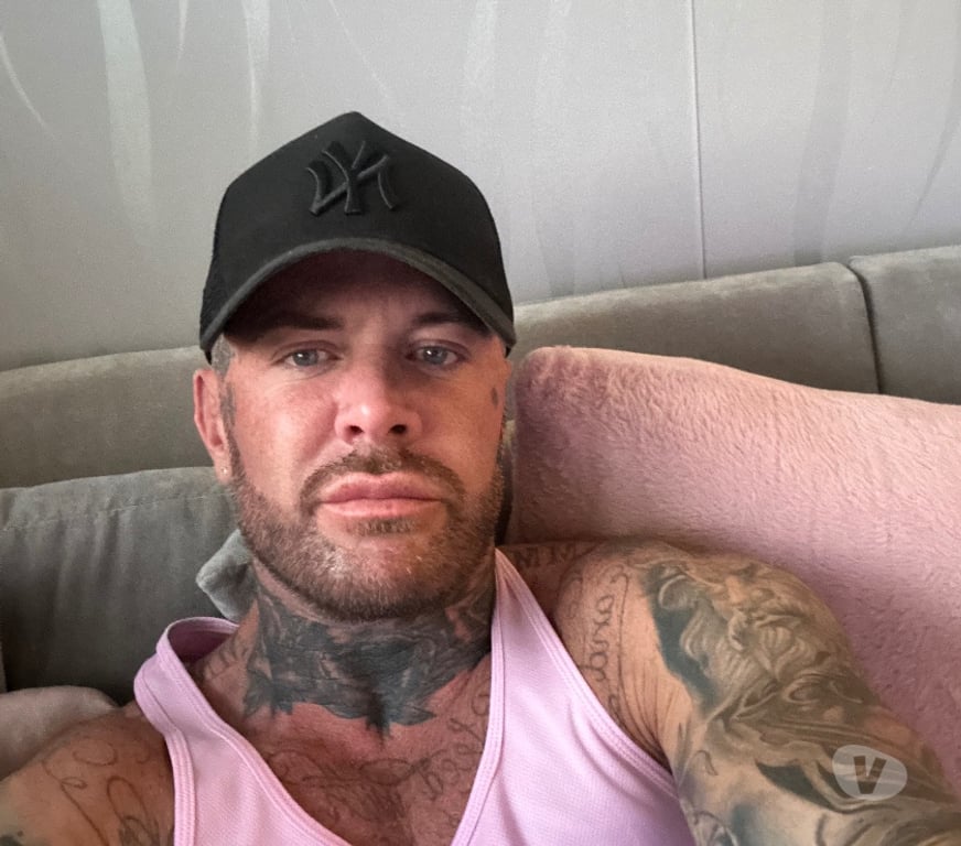  Gay massage Leicestershire Leicester - Photos for Mr Murdz, Tatt’d, Masc