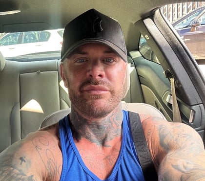 Photos for Mr Murdz, vers Tatt’d Masc Daddy