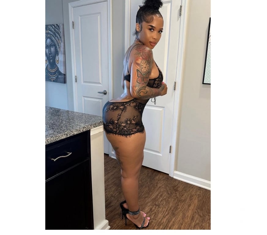 Escorts West London Hillingdon - Photos for CARMEN NEW IN THE UK🍑