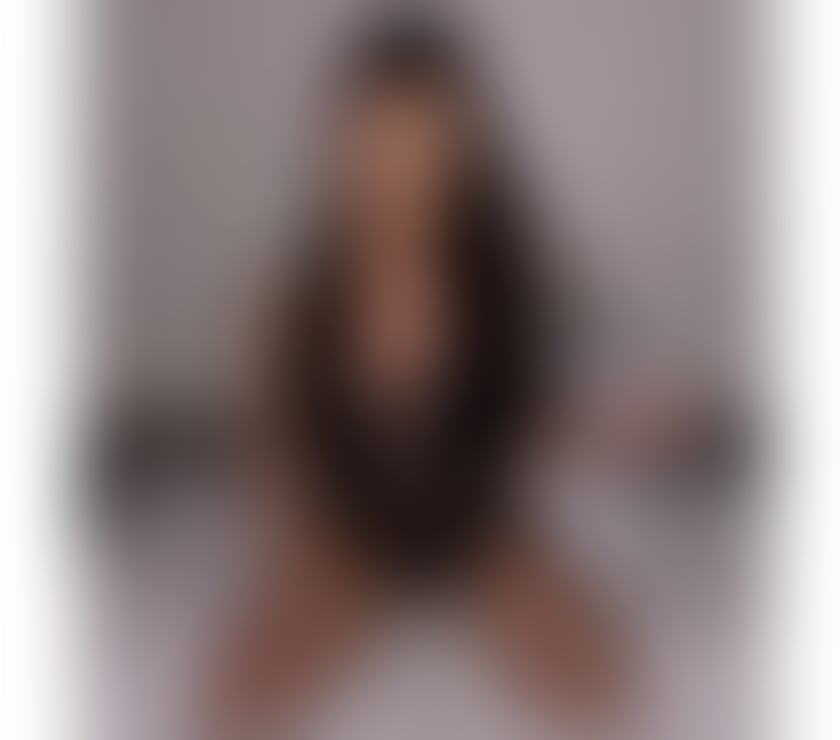  Escorts Dundee City Centre Dundee - Photos for 🌙Luissa🎀 Unforgettable pleasure🎀 New