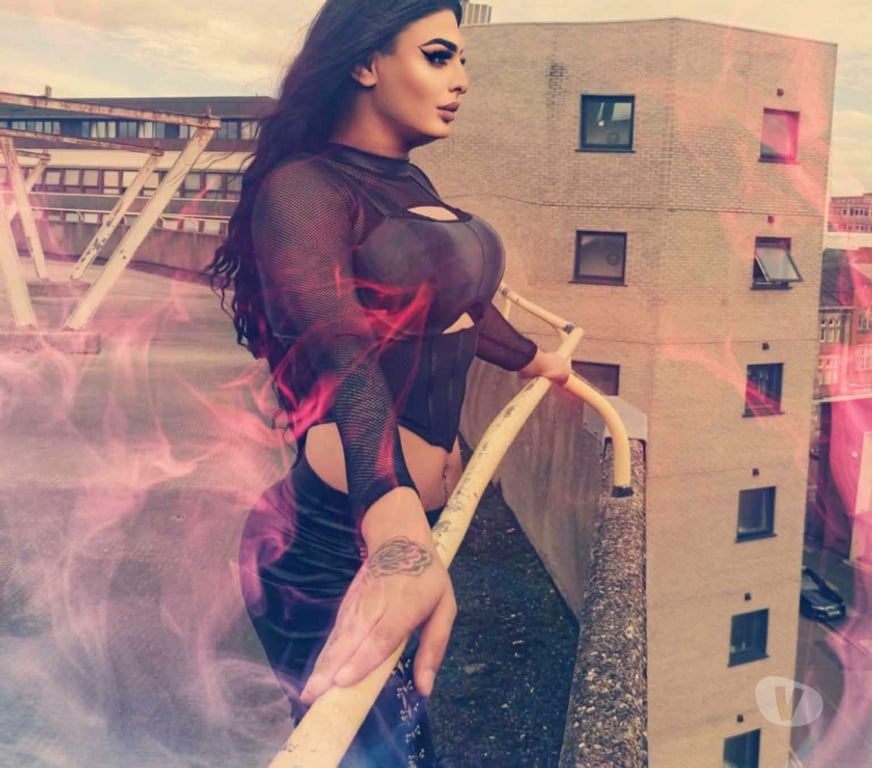 Trans Escorts Leicestershire Leicester - Photos for Hy New shemale only top dominatrix real photo100 100
