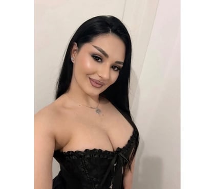 Escorts Woking Town Centre Woking - Photos for 🥂PARTY GIRL🥂REAL PICS💦🔞