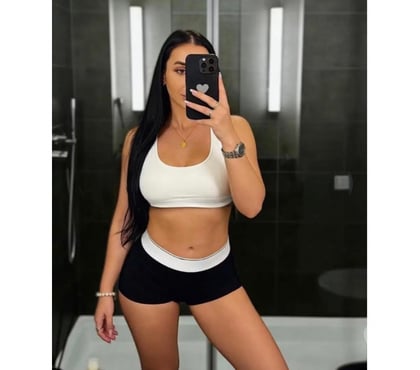 Photos for Sarah hotness girl♥️♥️♥️