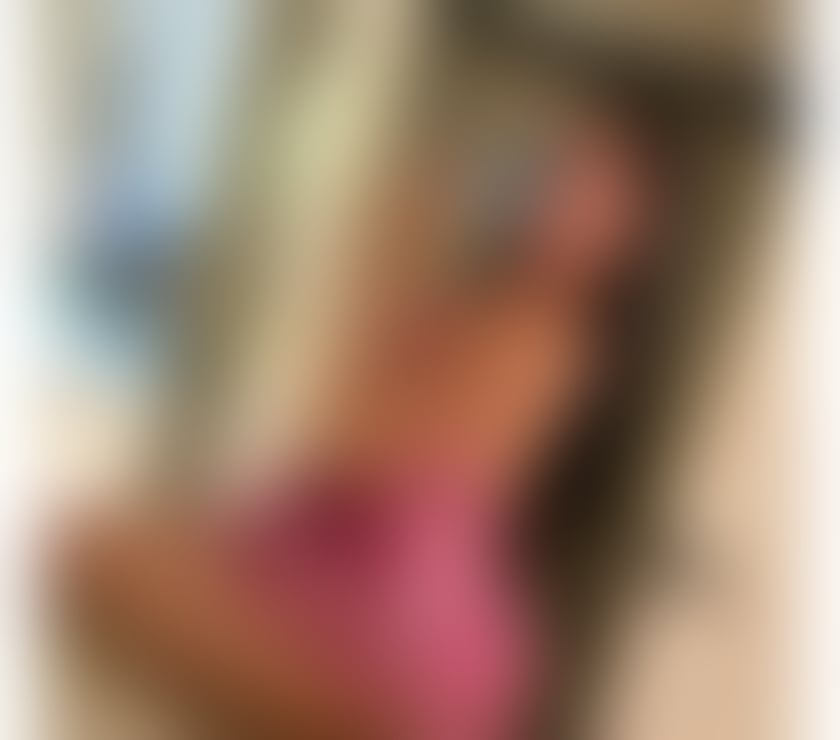 Photos for Yasemin hot girl pure 🤩🤩🤩