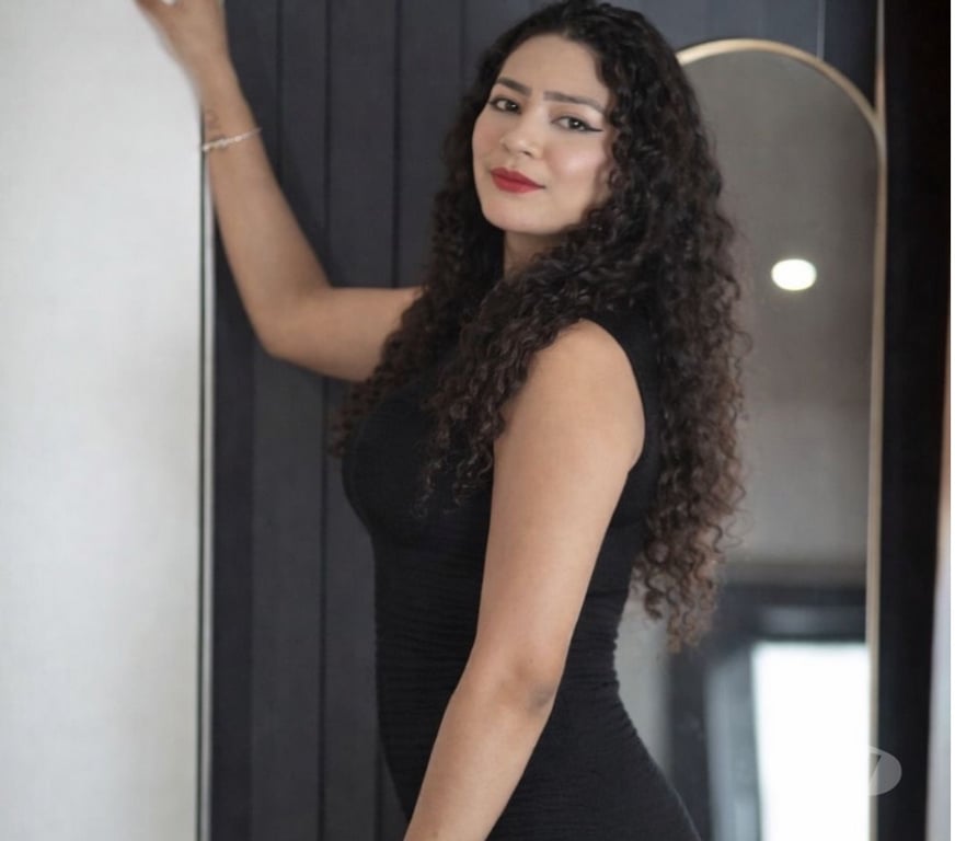 Escorts Slough Langley - Slough - Photos for Paula and Karol