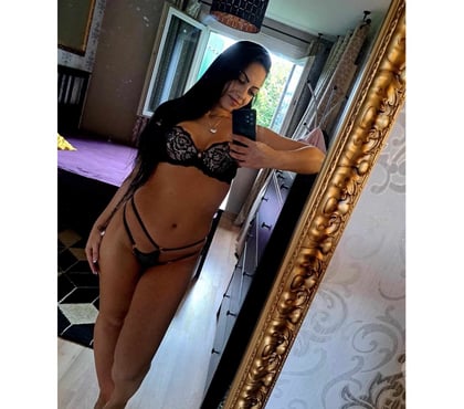 Escorts Gants Hill Station East London - Photos for ❤️HOT TRACY IN TOWN❤️