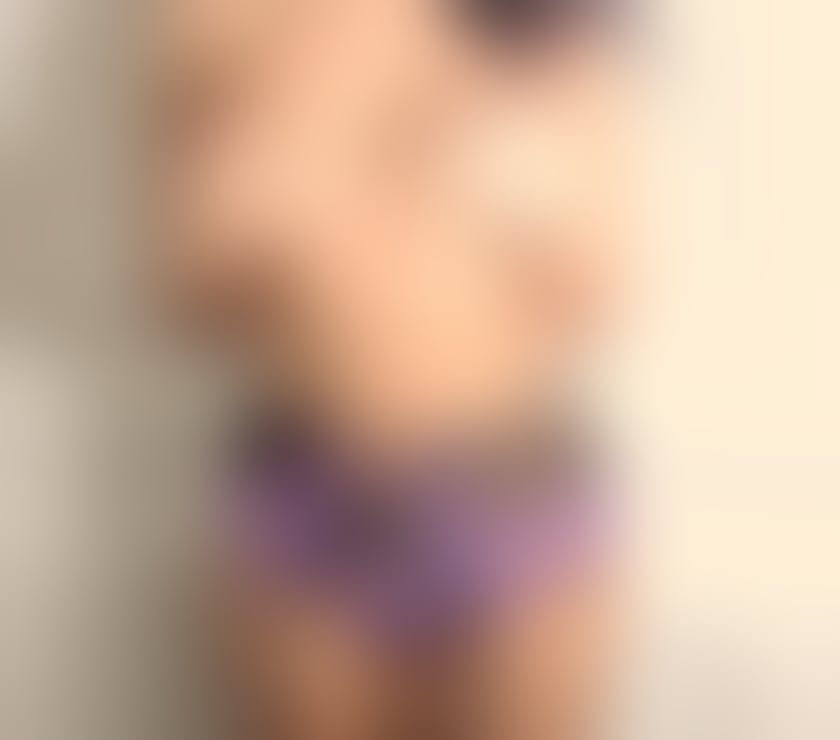  Escorts Annitsford North Tyneside - Photos for Hi mi neim is Sarah I am24 years independent