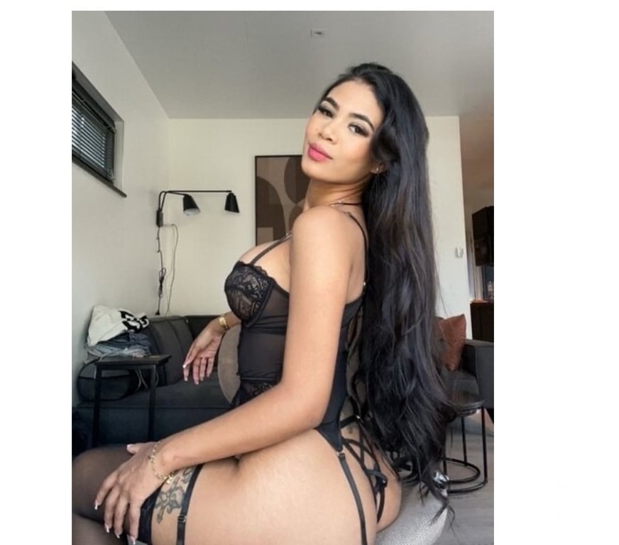 Escorts South East London Bromley - Photos for 🎉🍾LATINA ❤️🇧🇷👄