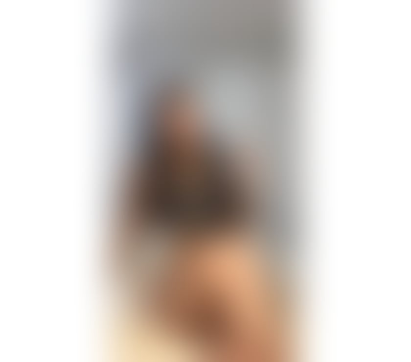 Maya - Natural, Petite & Girlfriend Experience