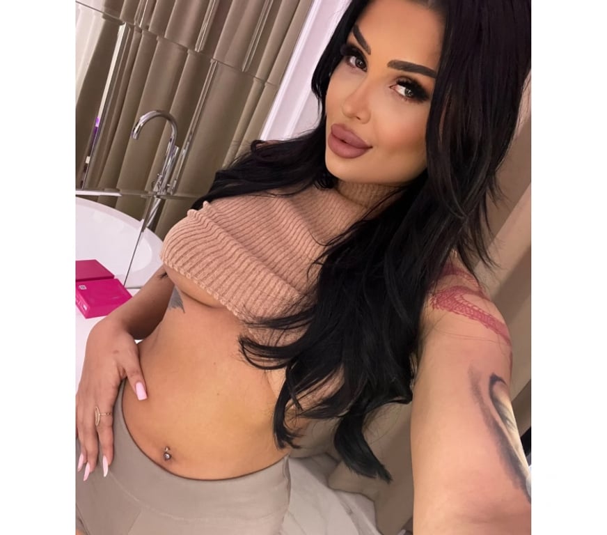 Escorts Buckinghamshire Beaconsfield - Buckinghamshire - Photos for ❤️❤️NEW INDEPENDENT PARTY❤️OUTCALL