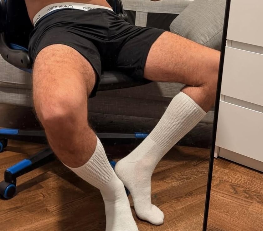 Sexy Brazilian boy available 9 inch party boy 🥳