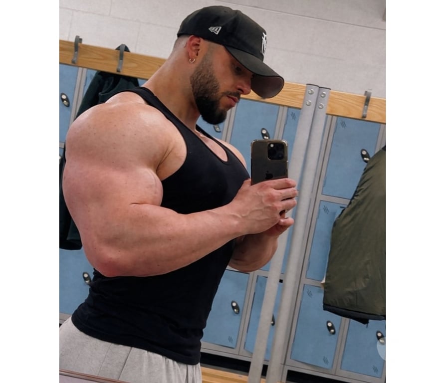  Gay massage Merseyside Liverpool - Photos for Pedro Noah | Male Elite Fellow and Fitness Enthusiast
