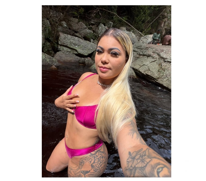 Escorts West Midlands Birmingham - Photos for Danadinha carioca 🇧🇷 BRASILEIRA party