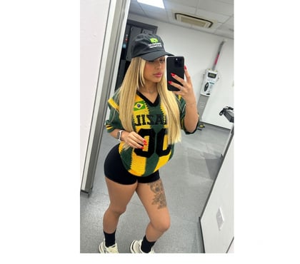 Escorts Luton Town Centre Luton - Photos for Luna new girl 🇧🇷