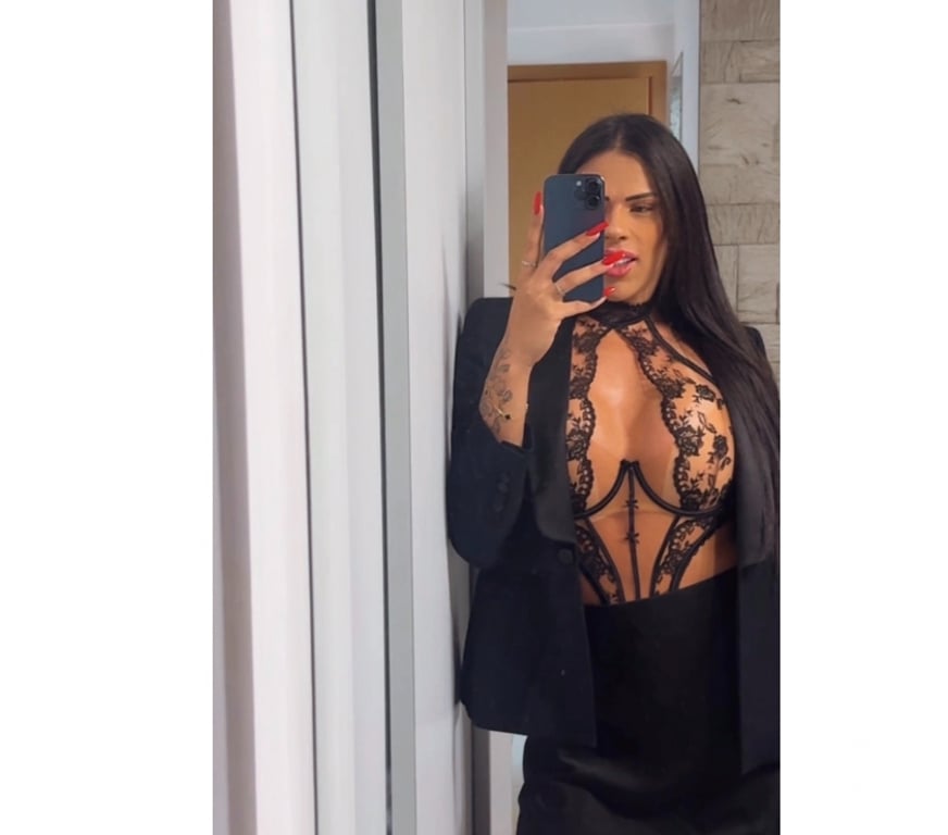 Trans Escorts West Midlands Birmingham - Photos for TAYNA XL FiT 🇧🇷🥳