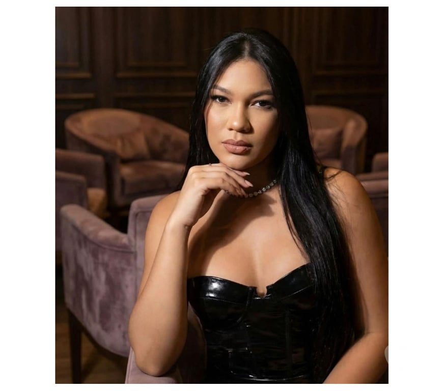 Escorts West Midlands Wolverhampton - Photos for sexy Latina party girl new in town