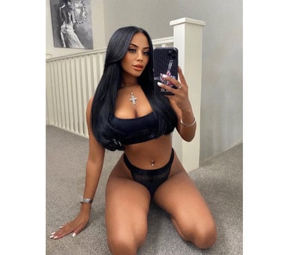 Escort Brentwood Station Brentwood - Photos for The best sexy hot party girl new