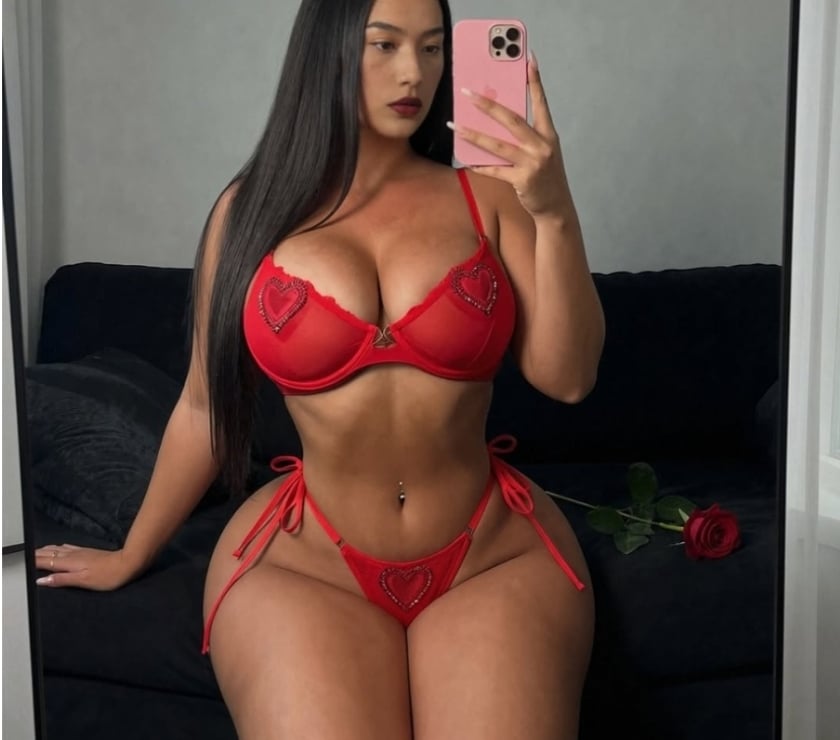  Escorts & Erotic Massage Ancoats Manchester - Photos for Mia 🔥 the best gfe😏🍭 party girl🥂😈🔥