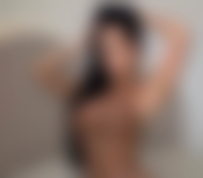 Escorts South East London Elephant and Castle - South East London - Photos for Luara party girl new in town Brazilian 🇧🇷