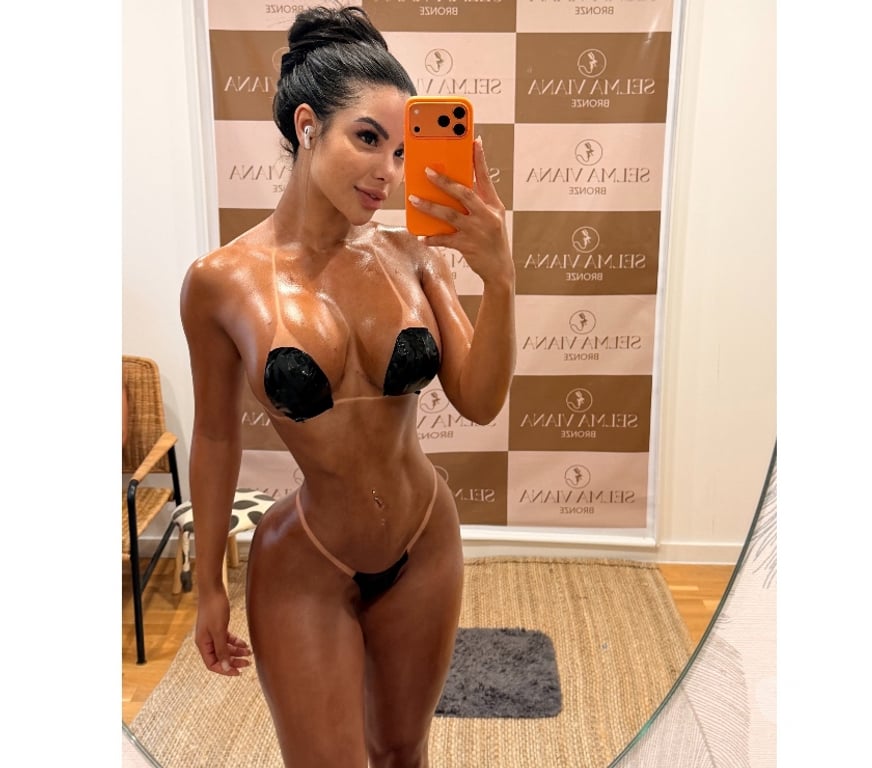 Escorts Merseyside Liverpool - Photos for Julia Brazilian 🇧🇷 NEW IN TOWN