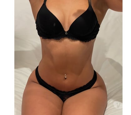 Escort Heathrow Terminal 4 Station South West London - Photos for PunjabiSpiceSelena