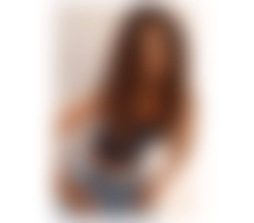 ⭐️ MIA ALVES - ONLINE NOW!!⭐️