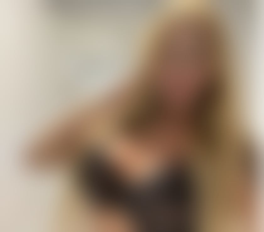 Escorts Peterborough Peterborough City Centre - Peterborough - Photos for 🎀 LOUISE BIG ASS 🎀 Brazilian GIRL 🔥