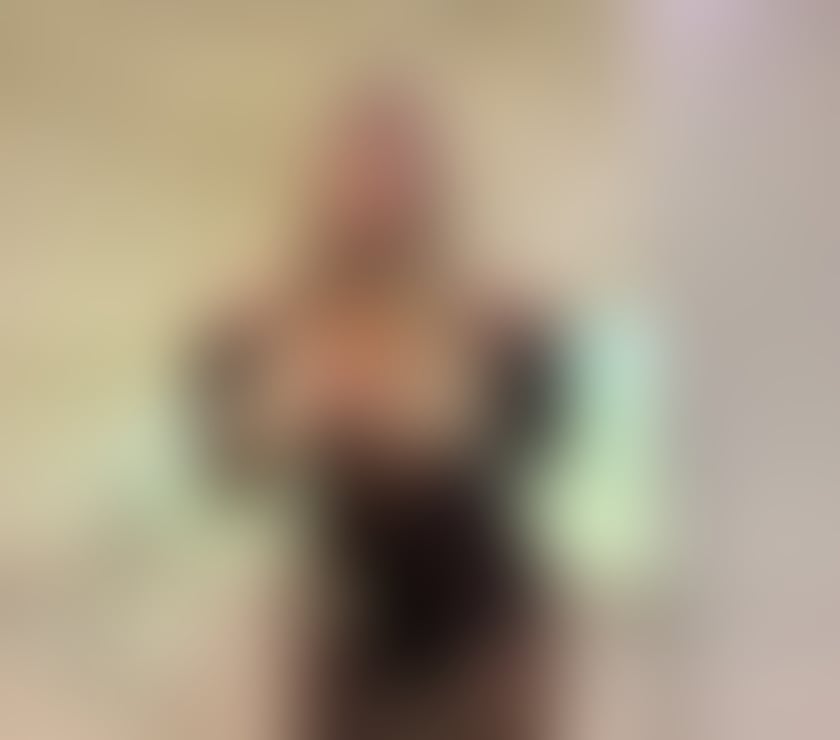 Escorts East London Mile End - East London - Photos for KA BLONDE 🍑big @ss💃girl p@rty🌹