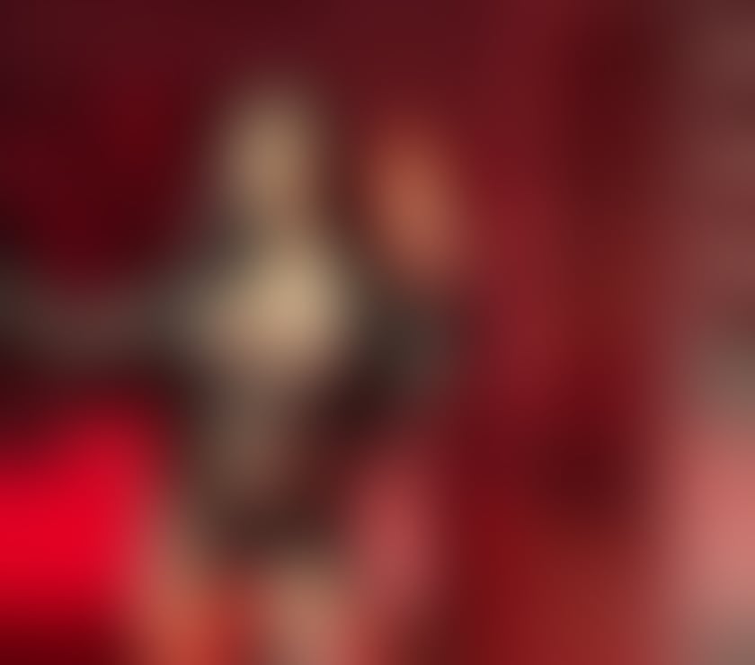 Trans Escorts Hertfordshire Dacorum - Photos for Laura Brazilian TS Naughty Latina in Hemel