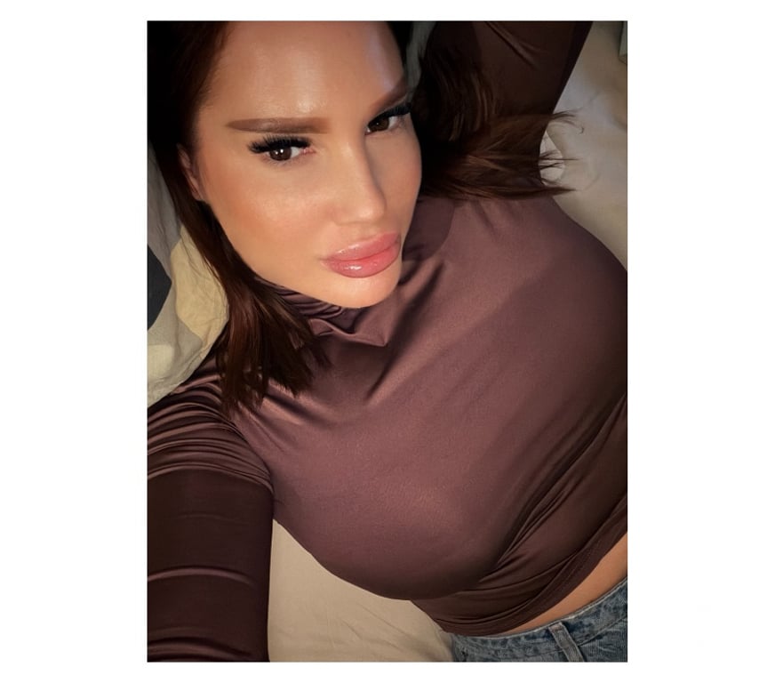 Escorts Slough Slough Town Centre - Slough - Photos for PLAYMATE LINDSEY