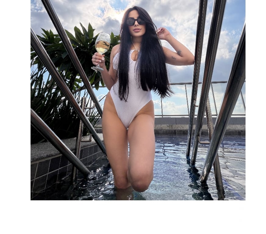 Escorts West Yorkshire Leeds - Photos for Lua stunning brazilian 😈😋