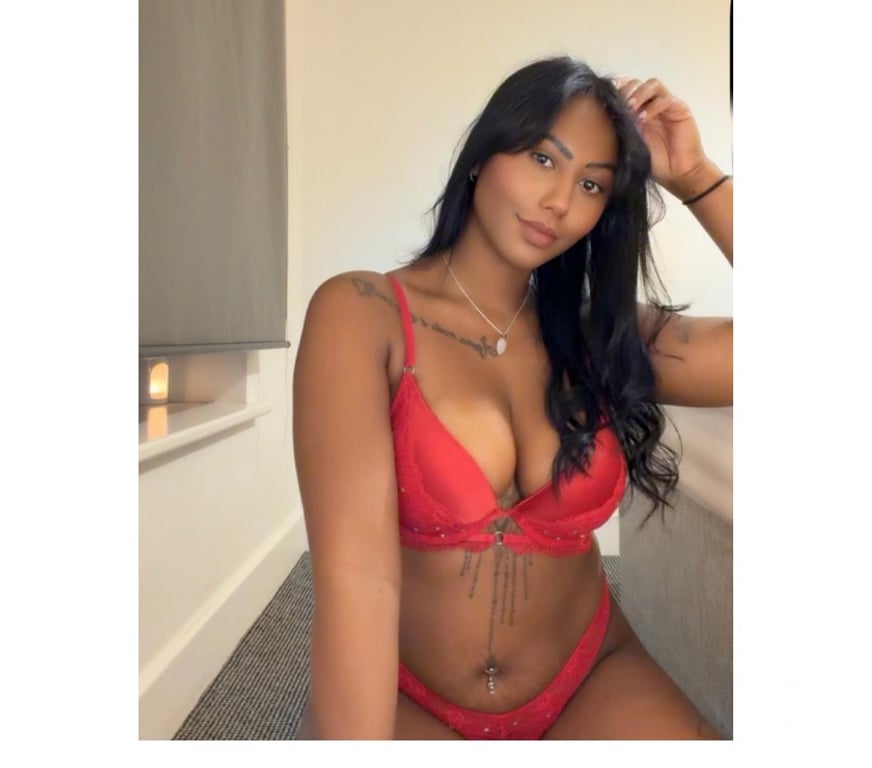 Escorts West Midlands Wolverhampton - Photos for Jade 💫 your favorite kind of distraction. No rush