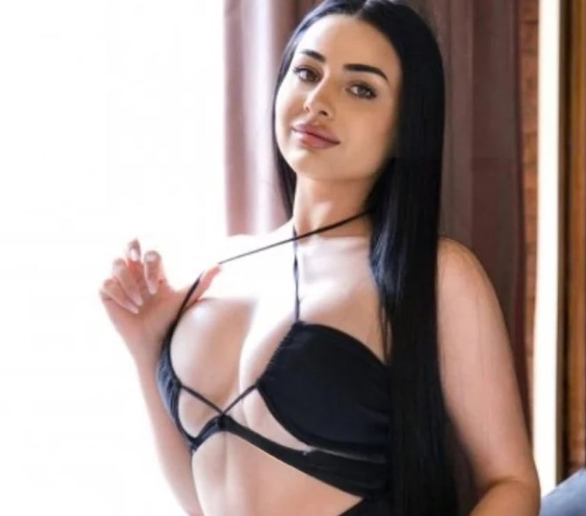  Escorts Ocean Village Southampton - Photos for EVA Party Girl 🤍 Best No RUSH ✅ SERVICES