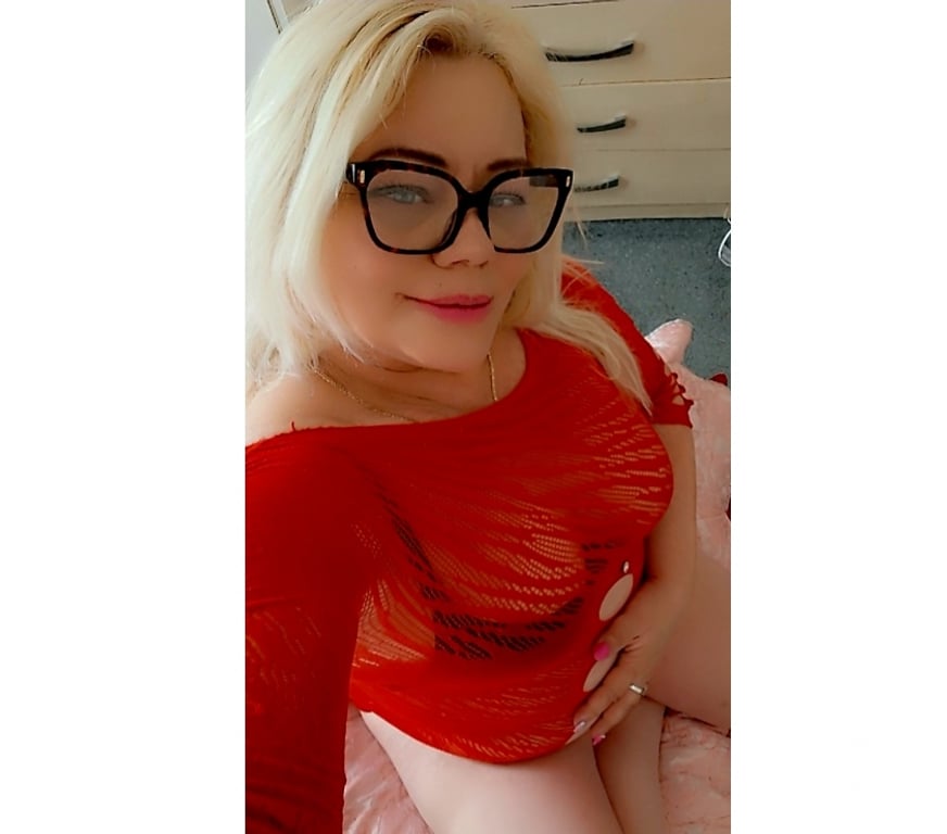 Escorts North London Crews Hill - Enfield - Photos for Sexy Alexa party grils 💯 best bj ❤️❤️❤️❤️