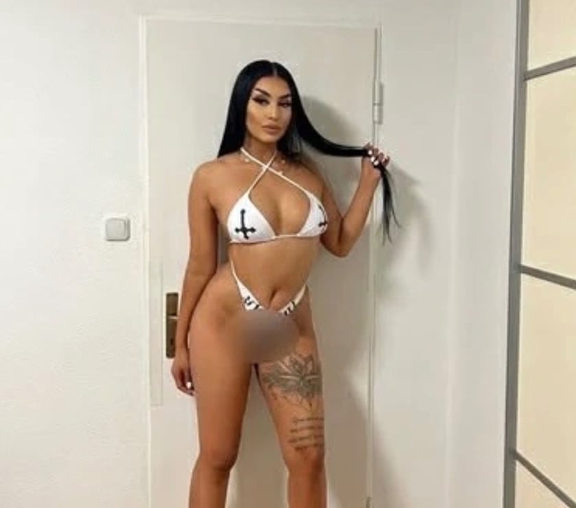  Escorts & Erotic Massage Holly Hall Dudley - Photos for New Bya best service party girl