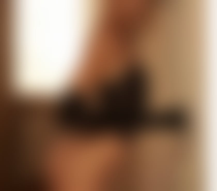 Escorts Central London Aldgate - Central London - Photos for Hot girl call me outcall KARLLA xxx