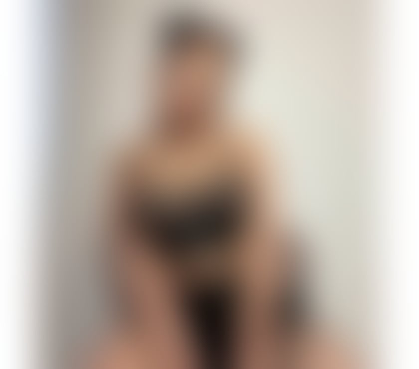 Cippenham - Slough — MIA 🌹 SEXY BRUNET ✅ PARTY GIRLS