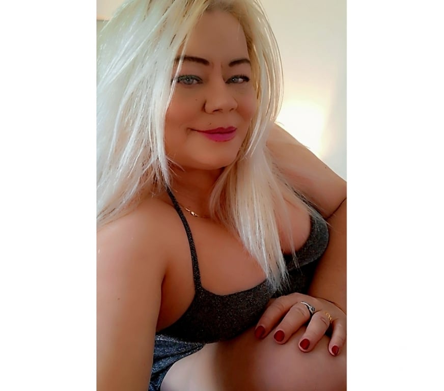 Escorts North London Edmonton - North London - Photos for Sexy Alexa party grils 💯 best bj 💋💋💋💋