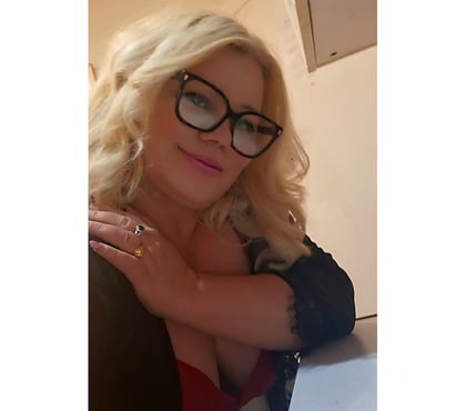 Escort Edmonton North London - Photos for Sexy Alexa party grils 💯 best bj 💋💋💋💋
