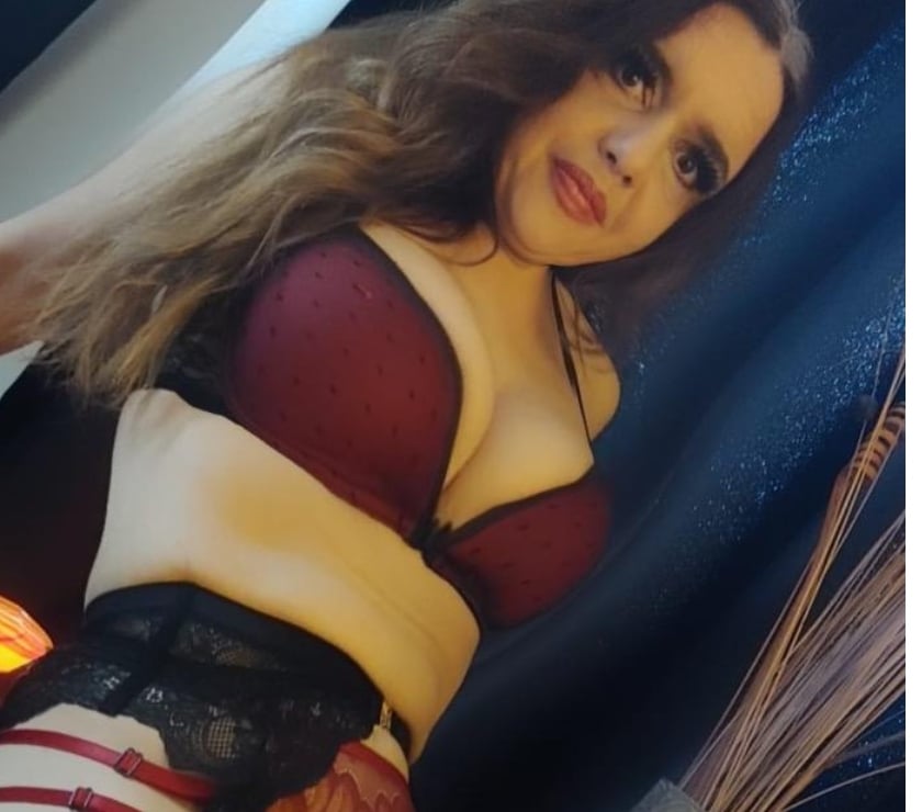 Escorts North West London Harrow - Photos for ❤️‍🔥Nexy hot milf girl Suzy ❤️‍🔥