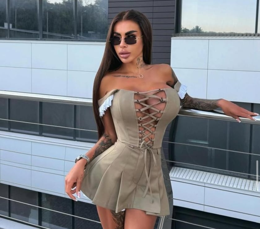 Escorts West London Hillingdon - Photos for Adela 💋 Discretion • Class • Chemistry 💋