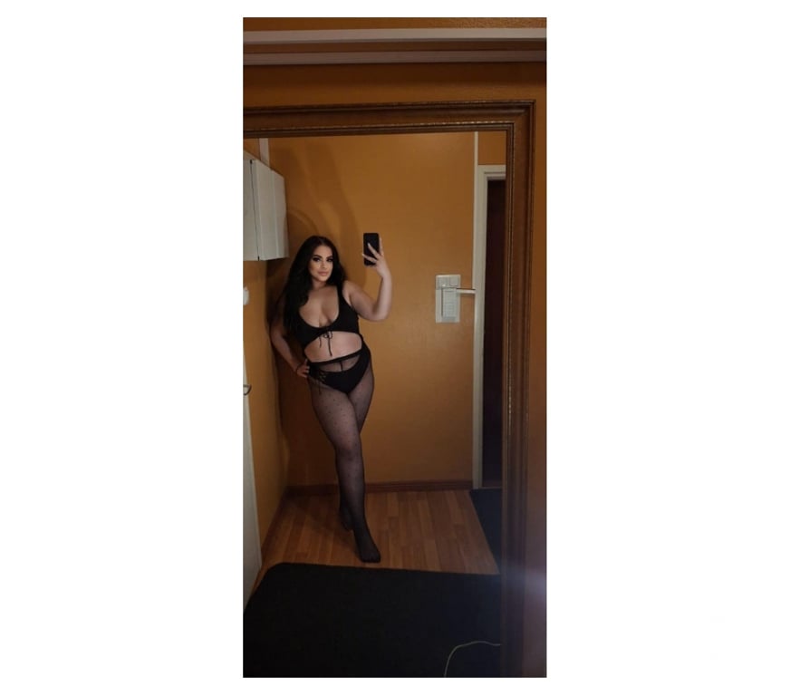 Escorts Devon Exeter - Photos for ''ELLA''Hi, I'm a sweet party girl, just a call away. Party