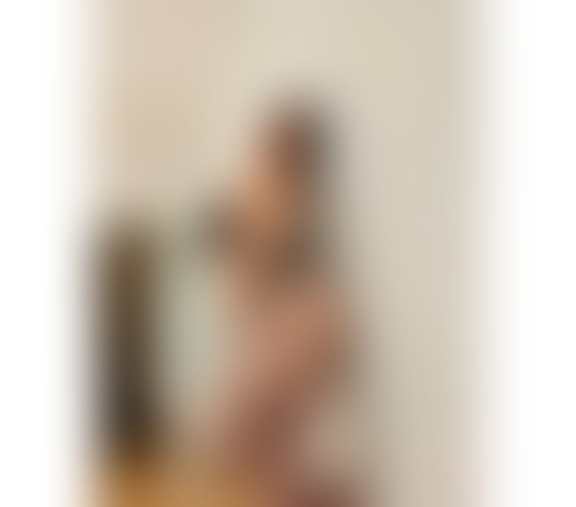 Ella is new in town! ❤️❤️❤️ Party girl!!