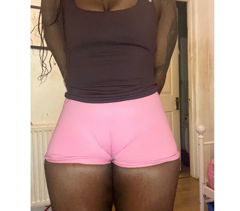 Escorts East London Canning Town - East London - Photos for LAURA-LUV 21 YR OLD BI BRITISH EBONY